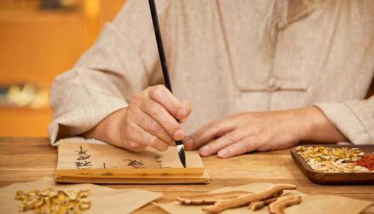 Chinese traditional Chinese medicine doctor takes your pulse to check your health; experience it once.